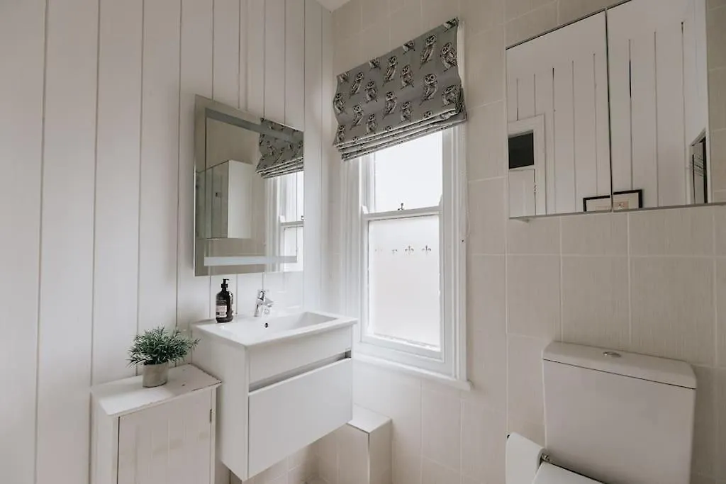 Vakantiehuis High Saint Cottage - Stunning 3 Bed Accommodation Located In Ripon, North Yorkshire