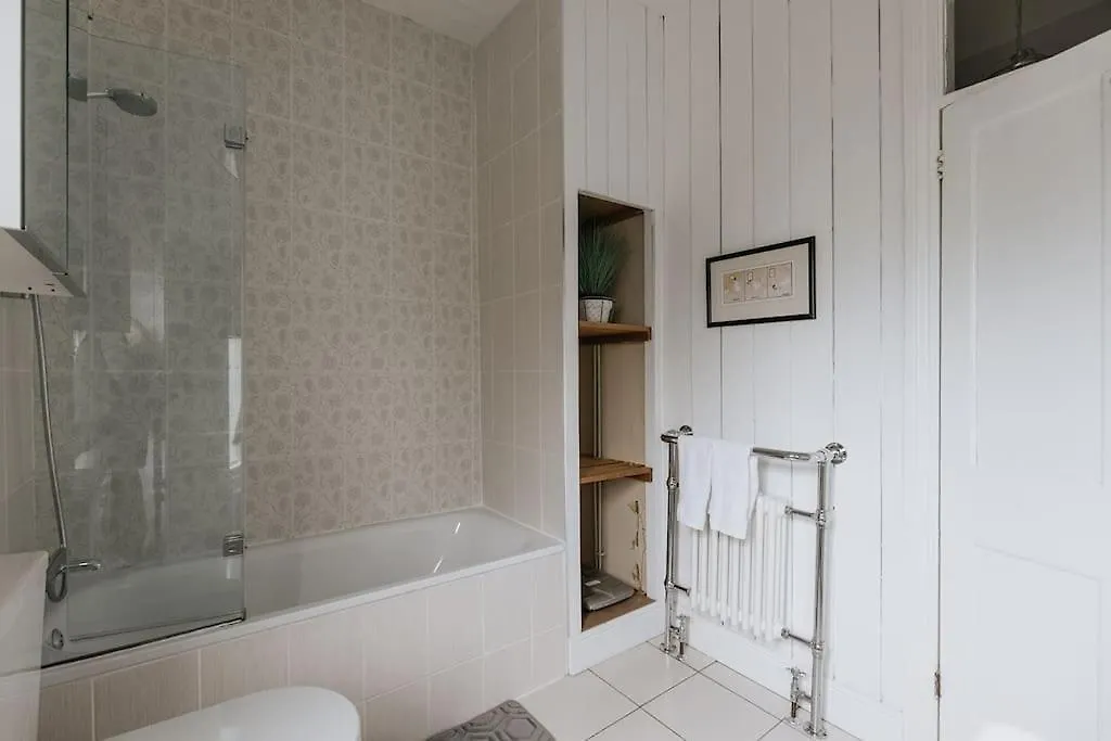 High Saint Cottage - Stunning 3 Bed Accommodation Located In Ripon, North Yorkshire Vakantiehuis