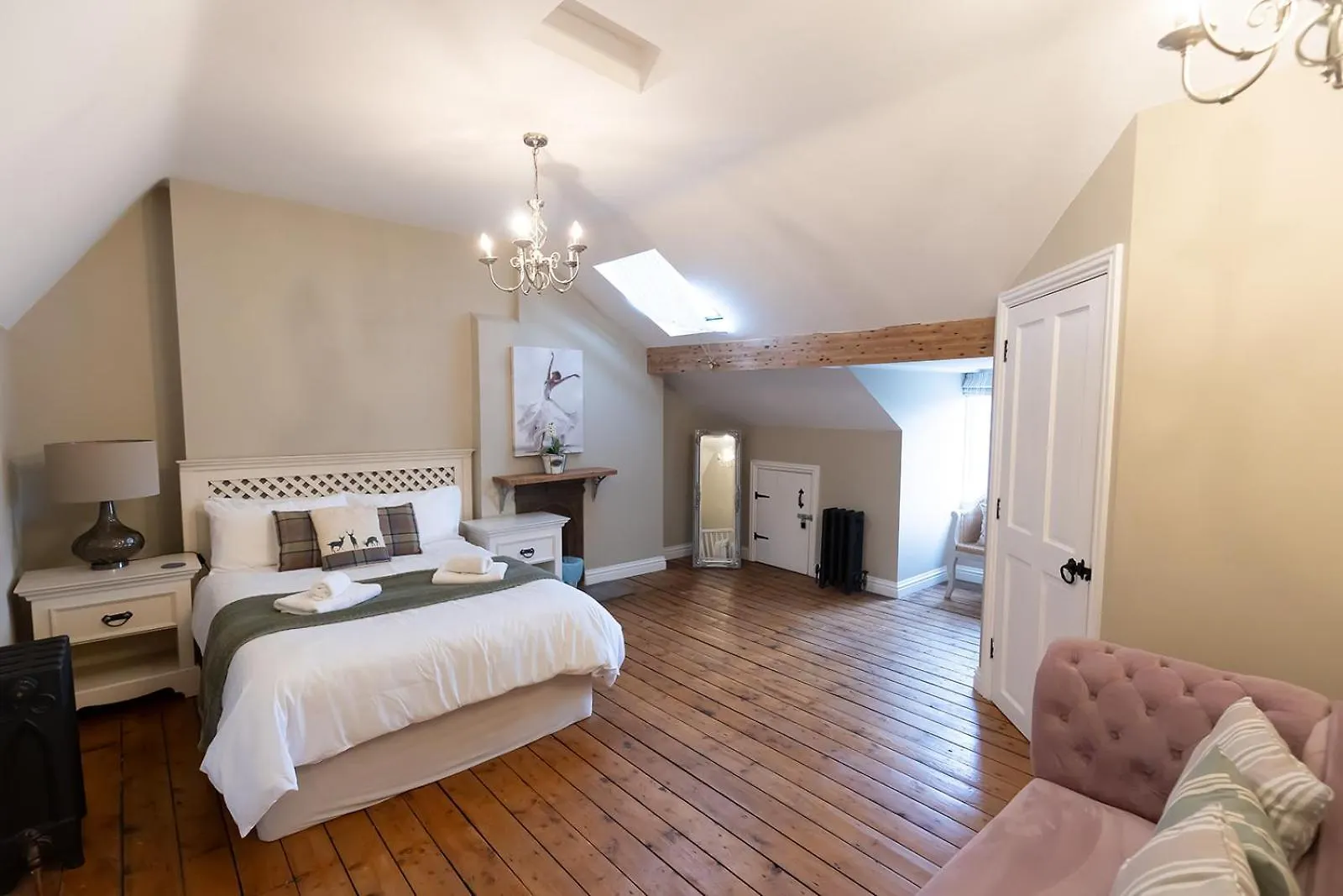 Vakantiehuis High Saint Cottage - Stunning 3 Bed Accommodation Located In Ripon, North Yorkshire